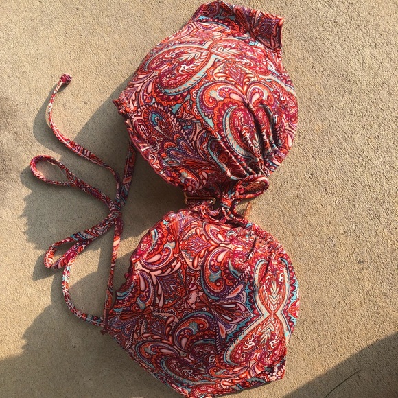 Fun swim top - Picture 1 of 5